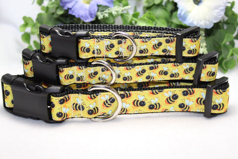 Buzzing Bee Dog Collar